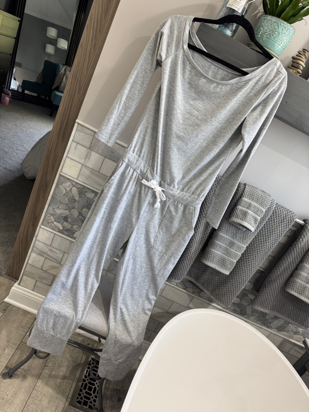 SHEIN Light Gray Long-Sleeve Lounge Jumpsuit